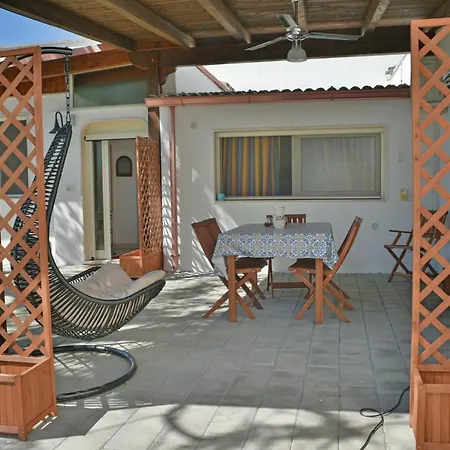 Zara - Mare Holiday home *